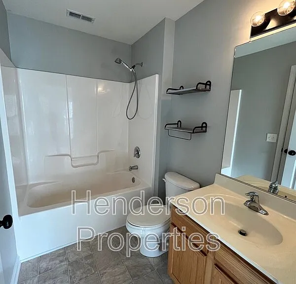 9552 Glenashley Dr — Photo 17