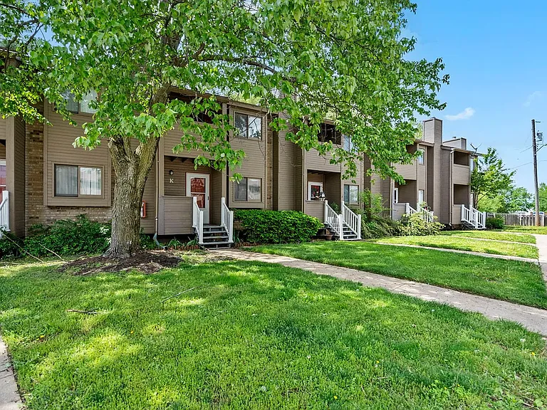 1707 E Walnut Lawn St — Photo 21