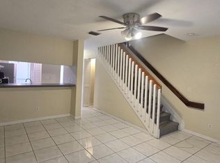 9092 NW 40th St #4, Pompano Beach, FL 33065