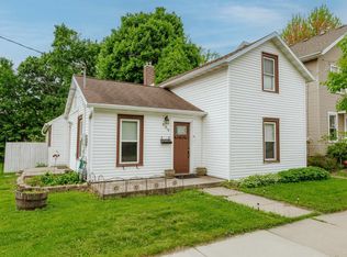 409 W Washington St, Stoughton, WI 53589