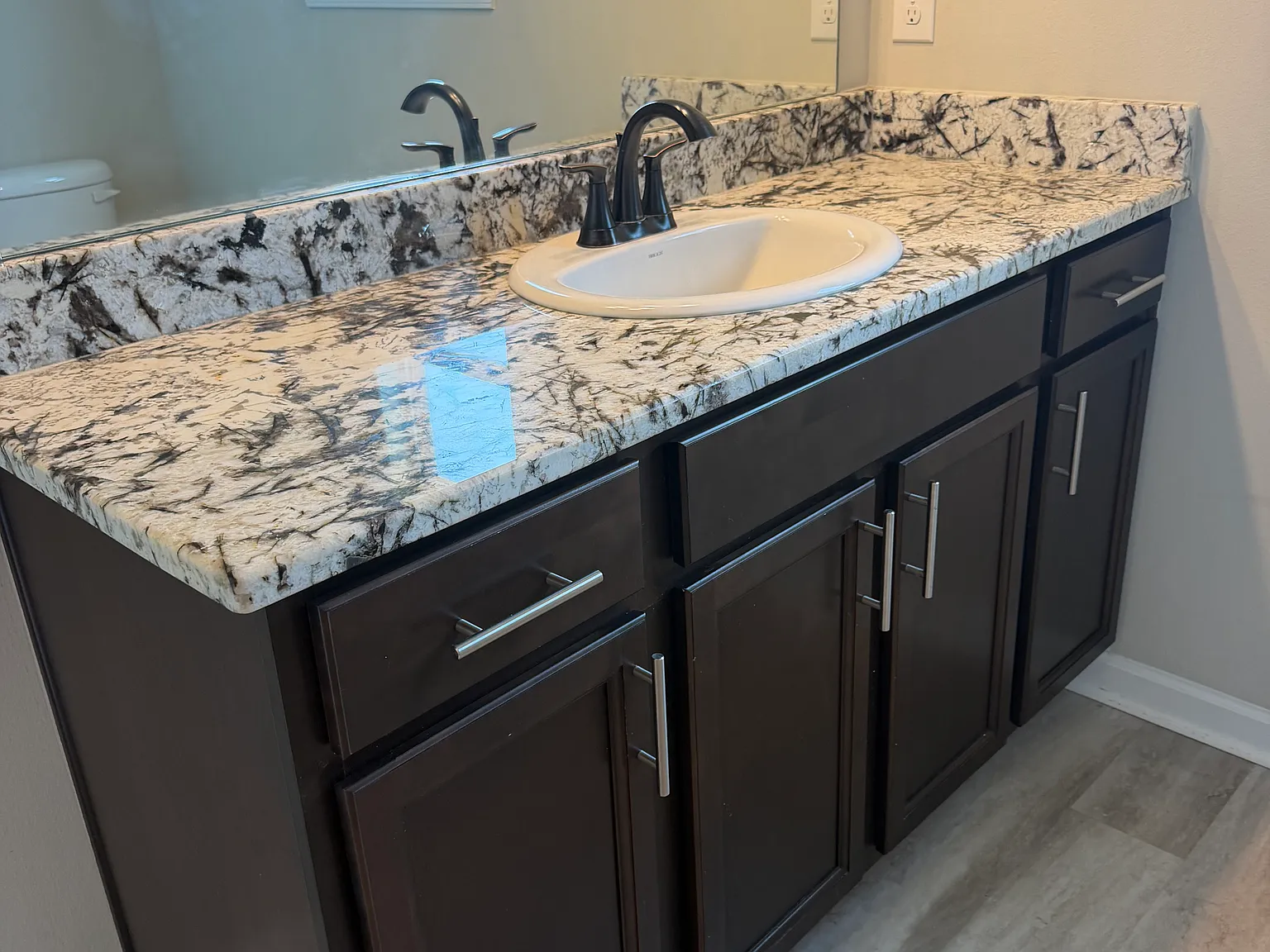 3 bed, 1321 sqft, $1,700 — Photo 3