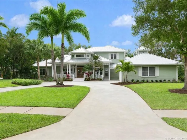 5661 SW Orchid Bay Dr, Palm City, FL 34990