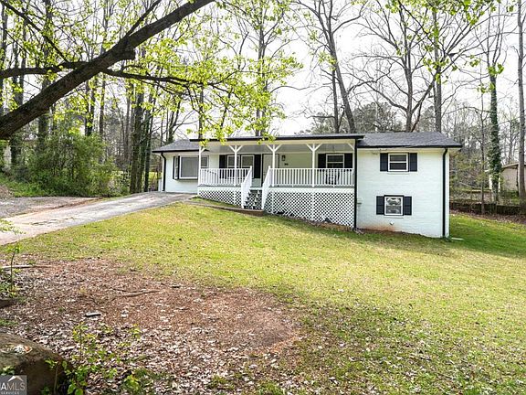 2nd image of 1980 Winchester Ct SW