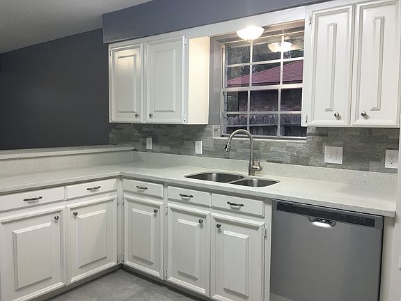 3rd image of 3320 N 27th St