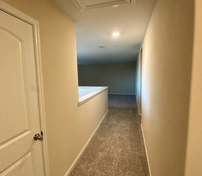 200 Lake Rdg — Photo 15