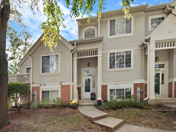 1309 New Haven Dr, Cary, IL 60013