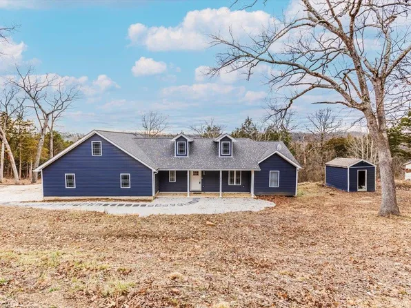 2432 Brinkman Rd, Villa Ridge, MO 63089