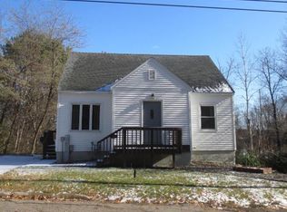 323 Hillside Rd, Rhinelander, WI 54501