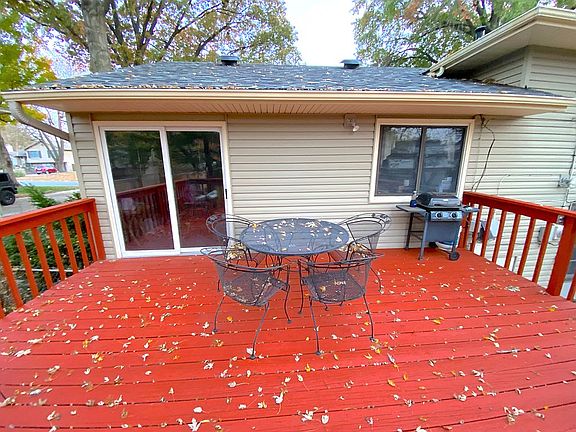 5th image of 8412 Santa Fe Ln