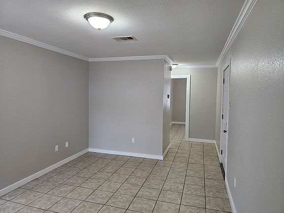 4th image of 56 Whitmar Dr APT 23