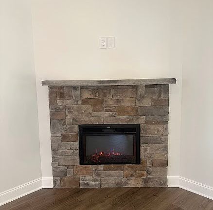 5th image of 678 Snowflower Cir