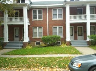 103 N Foley Ave, Freeport, IL 61032