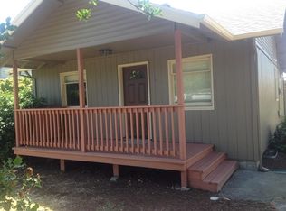 2707 SE 98th Ave, Portland, OR 97266