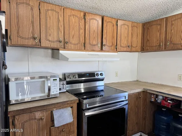 18014 W CULVER Street, Goodyear, AZ 85395