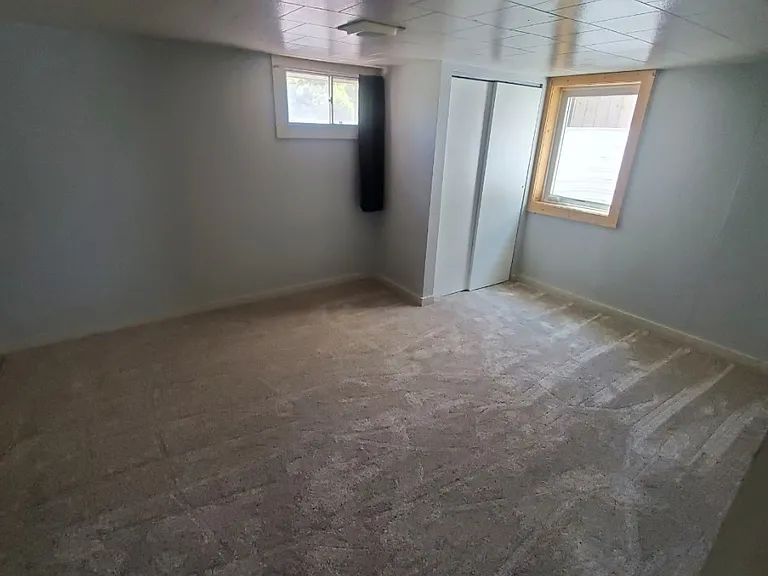 324 Chestnut St — Photo 10