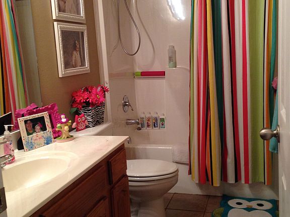 2nd bathroom