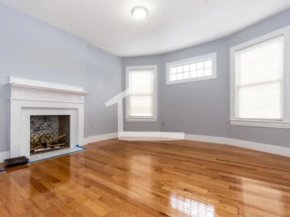 (undisclosed Address), Newton, MA 02458