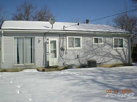 2nd image of 34479 Wick Rd