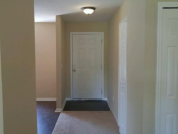 3rd image of 529 Kingfisher Dr