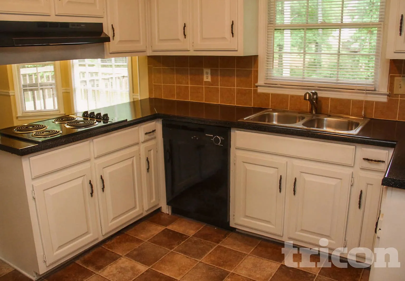 6571 Woodrow Road Lithonia GA — Photo 4