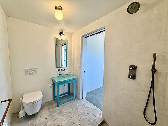 4th image of 3136 Griffin Ave #B