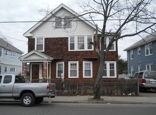 429 Chestnut St, Lynn, MA 01902