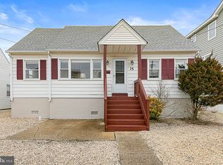 15 W Sailboat Ln, Brant Beach, NJ