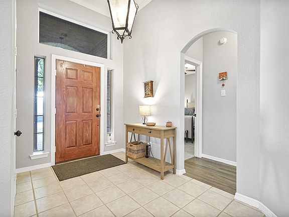 4th image of 8365 Biscayne St