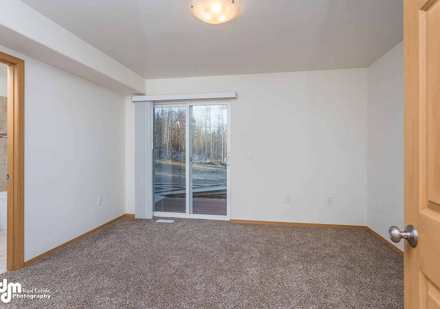 2454 W Ben Hogan Ave — Photo 4