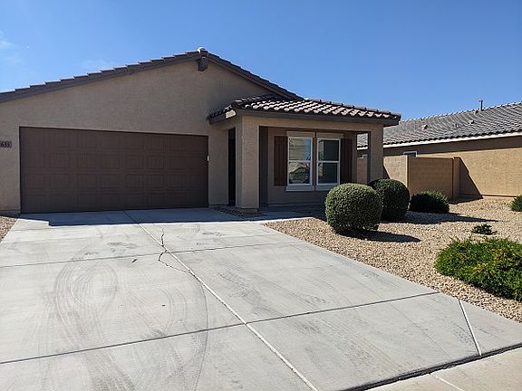 2nd image of 1620 E Silver Reef Dr