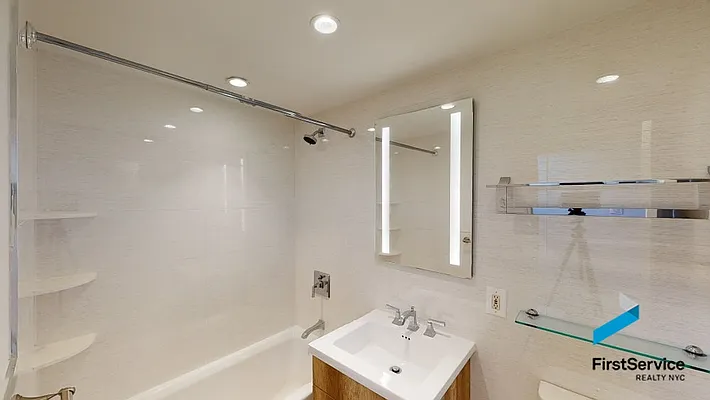 Rented by FirstService Realty (legacy) | media 60