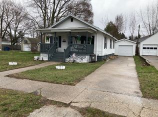 2974 Eastland Rd, Muskegon, MI 49441