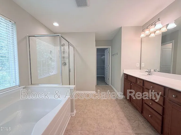 2101 Addenbrock Dr — Photo 12