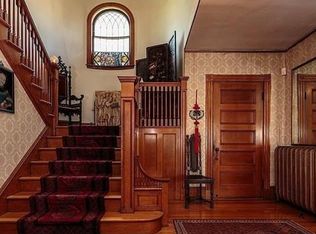 49 Wollaston Ave, Quincy, MA 02170