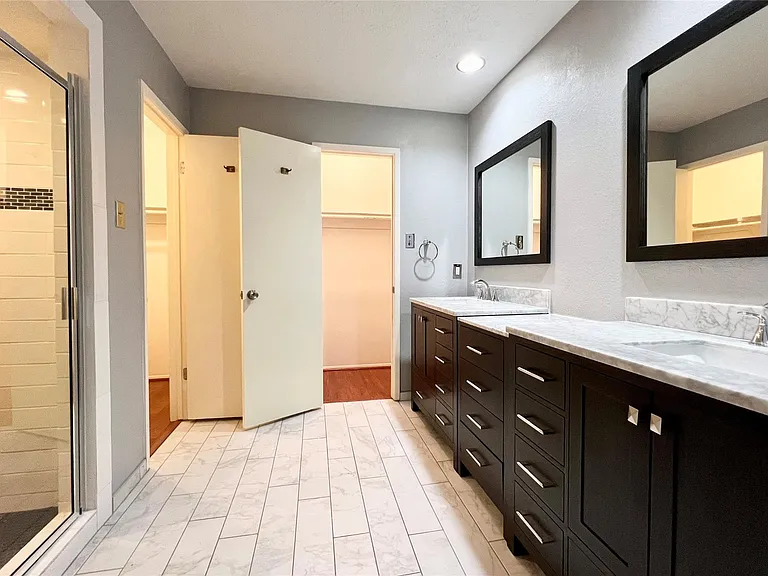 11954 Brook Meadows Ln — Photo 16
