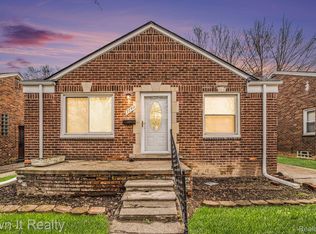 7740 Dacosta, Detroit, MI