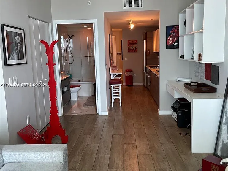 1100 S Miami Ave #2105 — Photo 4