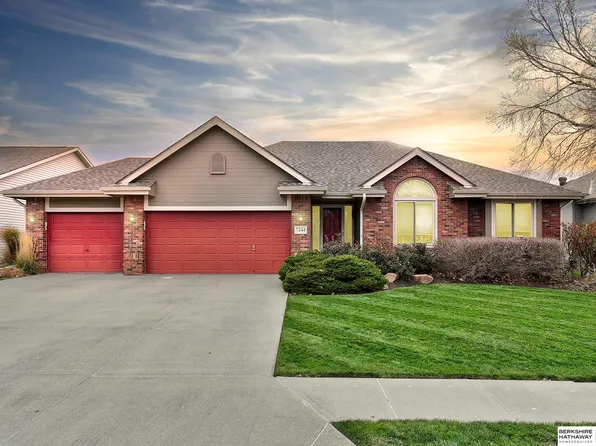 7244 N 154th St, Bennington, NE 68007