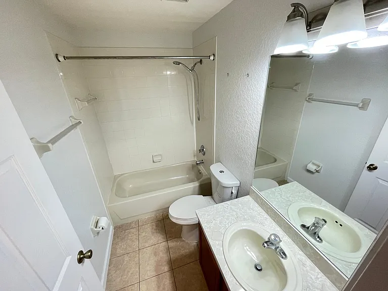 14057 Turning Leaf Dr — Photo 41