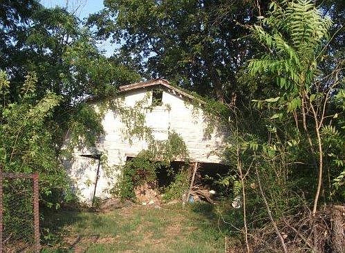 2nd image of 1101 West St