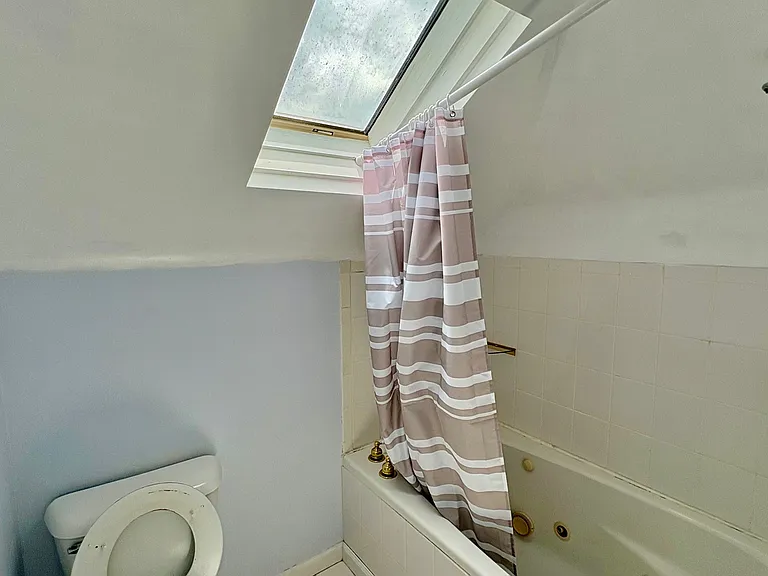 6345 Morrowfield Ave — Photo 64