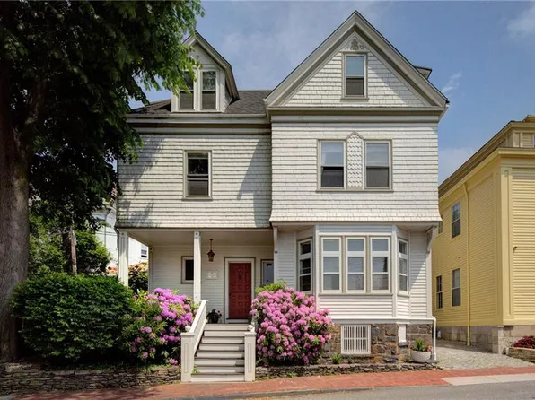 60 Division St, Newport, RI 02840