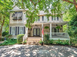 61 Oak Crest Ct, Greenville, SC 29605