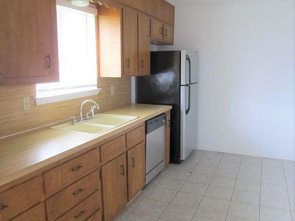 3rd image of 3314 Augustine Dr