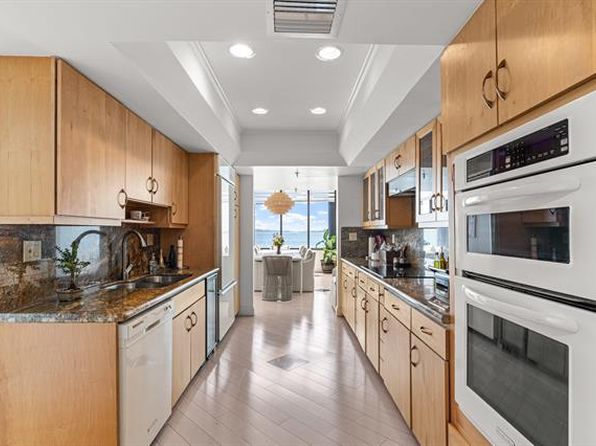 520 Brickell Key Dr Penthouse 1