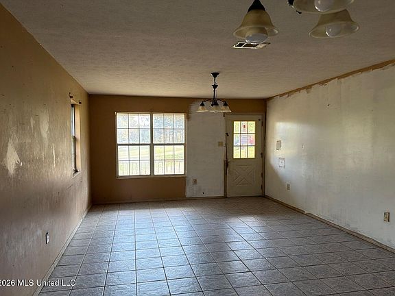 3rd image of 72 Van Holmes Rd Lot 1