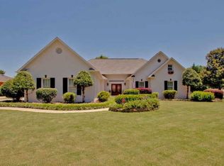 3013 Augusta Trce SE, Owens Cross Roads, AL 35763