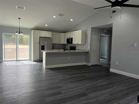 3rd image of 2512 SW 147th Place Rd