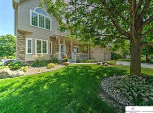 5001 N 142nd St, Omaha, NE 68164