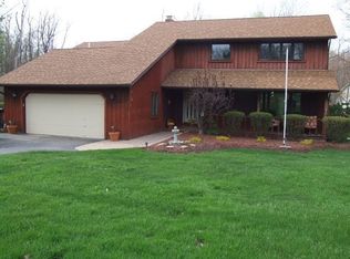 11075 Spear Rd, Concord Township, OH 44077